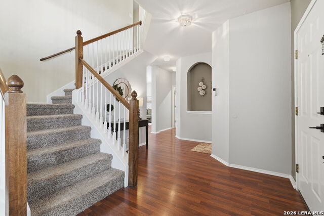 Image 4 of 37 For 8423 Feather Trail