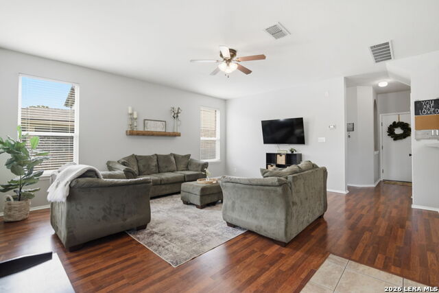 Image 5 of 37 For 8423 Feather Trail