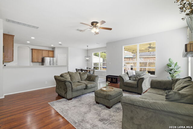 Image 7 of 37 For 8423 Feather Trail