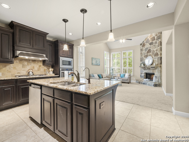 Image 14 of 65 For 18418 Gran Mesa