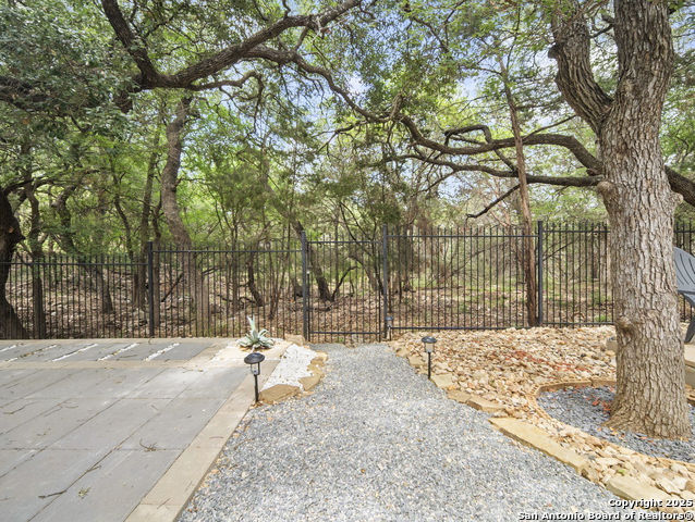 Image 25 of 65 For 18418 Gran Mesa