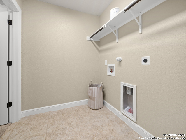 Image 35 of 65 For 18418 Gran Mesa