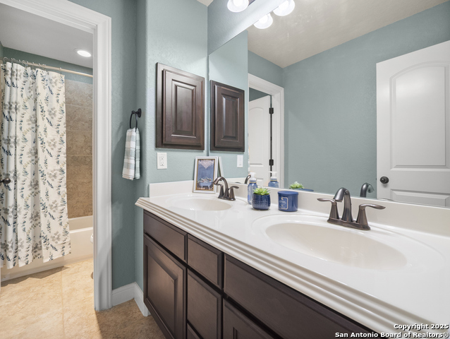 Image 50 of 65 For 18418 Gran Mesa