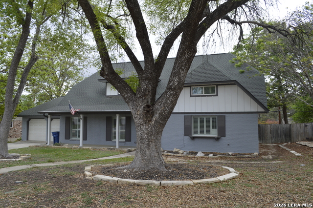 Image 2 of 41 For 1003 Fabulous Dr