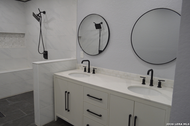 Image 25 of 41 For 1003 Fabulous Dr