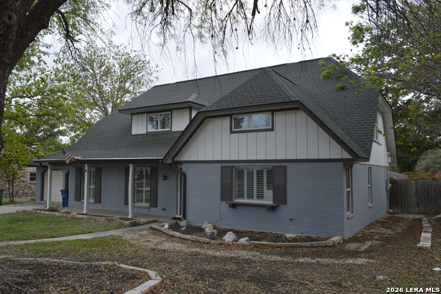 Image 5 of 41 For 1003 Fabulous Dr