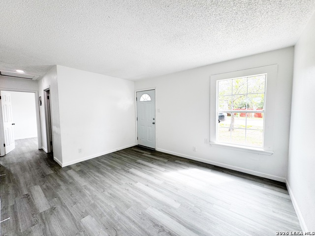 Image 11 of 21 For 501 Corley Dr