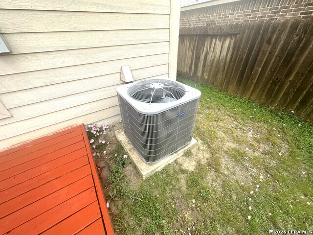 Image 41 of 45 For 6346 Daisy Way