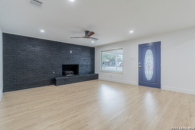 Image 12 of 58 For 2918 Hatton St