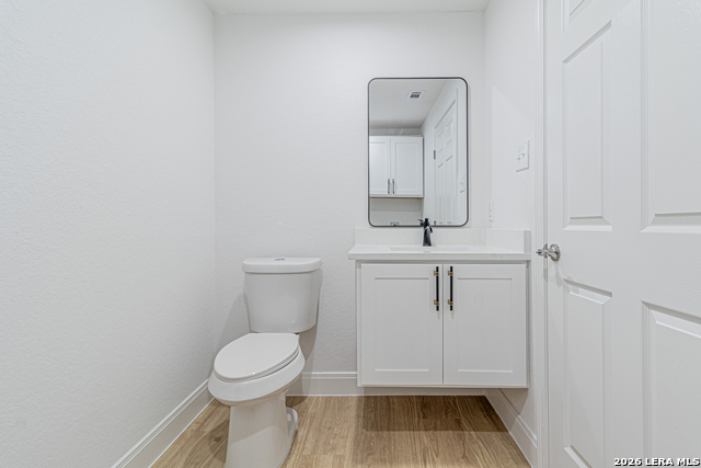 Image 45 of 58 For 2918 Hatton St