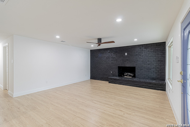 Image 6 of 58 For 2918 Hatton St