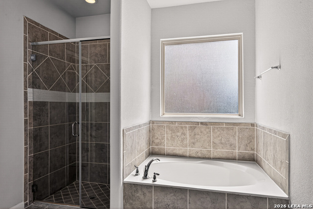 Image 19 of 38 For 10426 Rosalina Loop