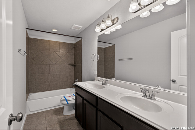 Image 29 of 38 For 10426 Rosalina Loop