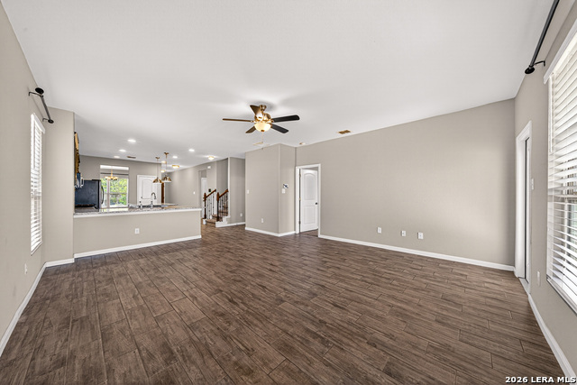 Image 7 of 38 For 10426 Rosalina Loop