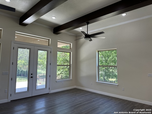 Image 12 of 49 For 6014 Covers Cove