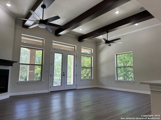 Image 13 of 49 For 6014 Covers Cove