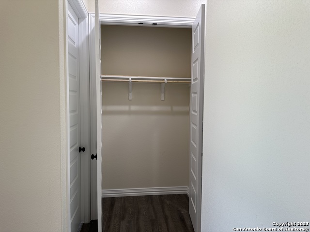 Image 18 of 49 For 6014 Covers Cove