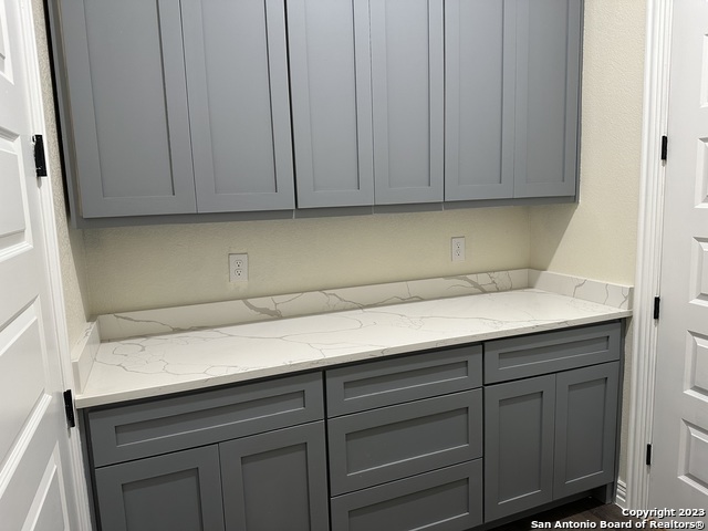 Image 25 of 49 For 6014 Covers Cove