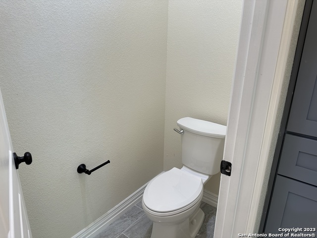 Image 39 of 49 For 6014 Covers Cove