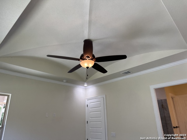 Image 41 of 49 For 6014 Covers Cove