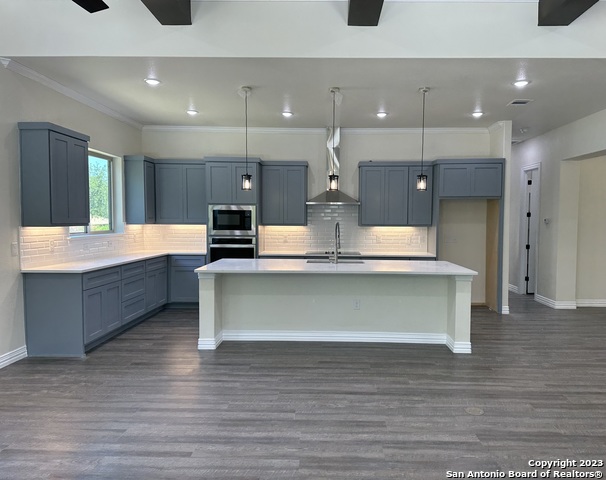 Image 8 of 49 For 6014 Covers Cove