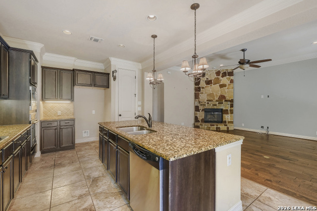 Image 15 of 39 For 8706 Woodland Bnd