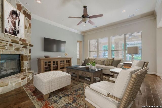 Image 9 of 39 For 8706 Woodland Bnd