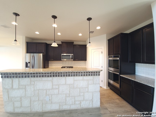 Image 13 of 46 For 13403 Fowler Rdg