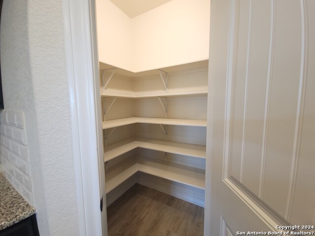 Image 14 of 46 For 13403 Fowler Rdg