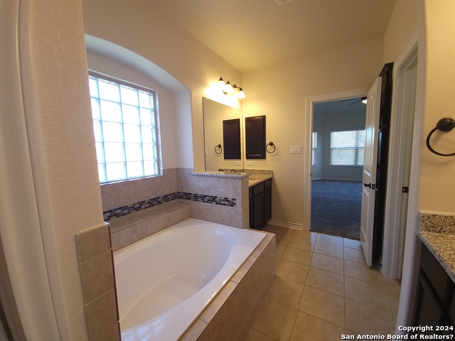 Image 19 of 46 For 13403 Fowler Rdg