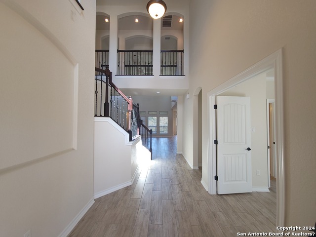 Image 3 of 46 For 13403 Fowler Rdg