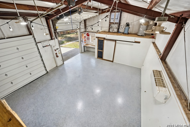 Image 47 of 78 For 10130 Obrien