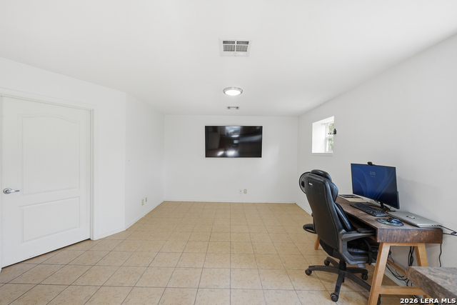 Image 55 of 78 For 10130 Obrien