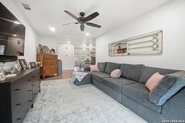 Image 14 of 28 For 1299 Cibolo Trl