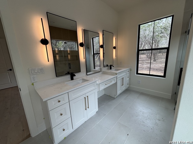 Image 16 of 25 For 129 Aermotor Ln