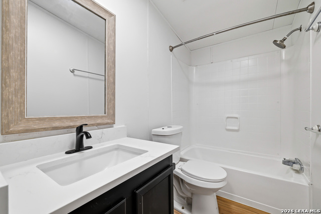 Listing photo id 18 for 4406 Becker  