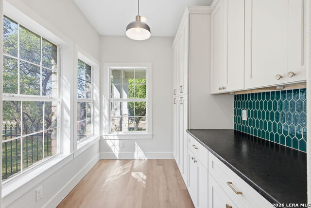 Image 14 of 50 For 3011 River Way