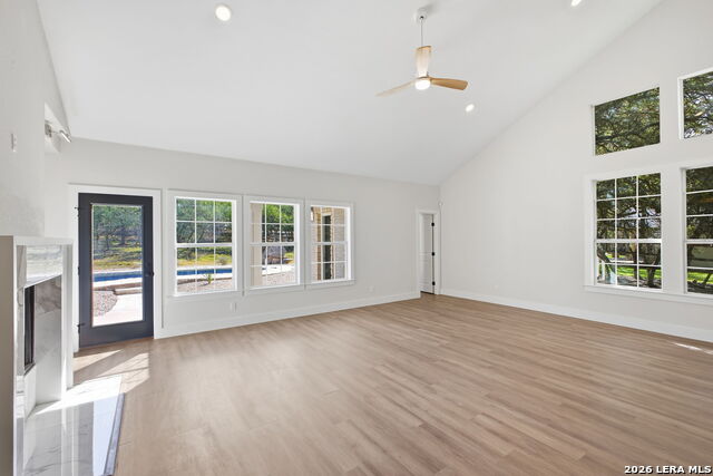 Image 16 of 50 For 3011 River Way