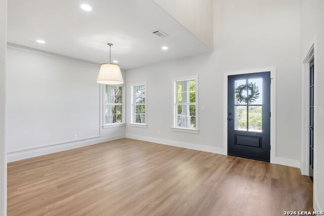 Image 19 of 50 For 3011 River Way