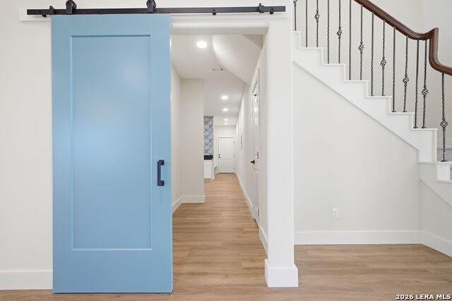 Image 31 of 50 For 3011 River Way