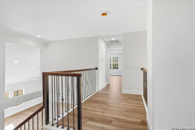 Image 34 of 50 For 3011 River Way