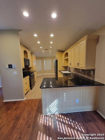 Image 5 of 11 For 2016 Ranch Estates Blvd N