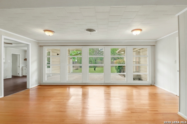 Image 9 of 26 For 1010 Humphreys E