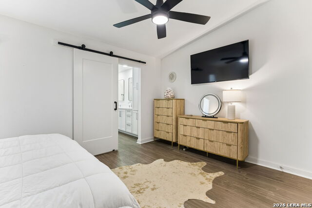 Image 27 of 43 For 2718 Old Field Dr  502