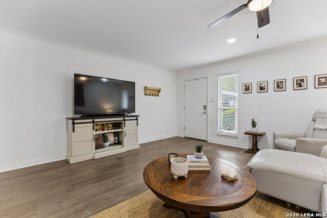 Image 6 of 43 For 2718 Old Field Dr  502