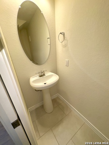 Image 10 of 24 For 310 W Evergreen St #108