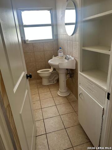 Image 6 of 12 For 462 Hialeah  