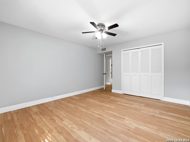 Image 19 of 39 For 11725 Whisper Dew St