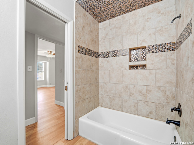 Image 27 of 39 For 11725 Whisper Dew St