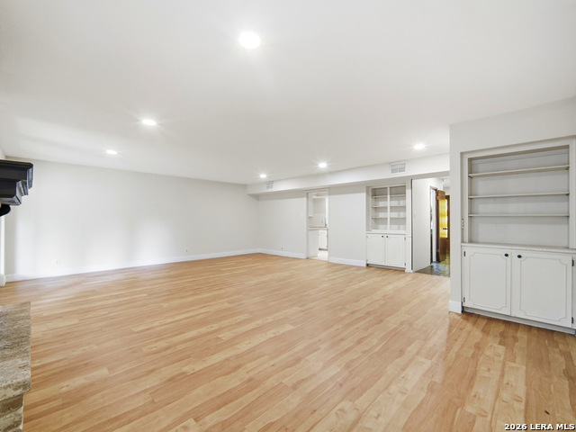 Image 30 of 39 For 11725 Whisper Dew St